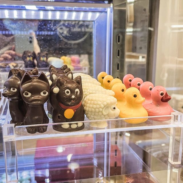 Award-Winning Choco: Chocoelf at Chinatown 