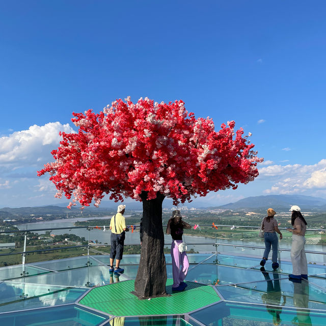 Mekong Marvel: Skywalk Serenity Soars