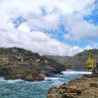 🇮🇩 Timang Beach Gondola:  Exhilarating Wooden Ride Across the Roaring Waves