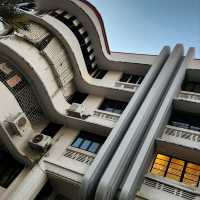 Tiong Bahru's Art Deco Buildings & Heritage Murals