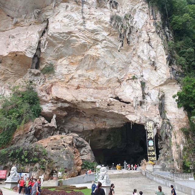 Kek Lok Tong Cave Temple