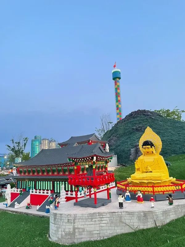 Explore the Fascinating World of LEGO at LEGOLAND Korea in Chuncheon!