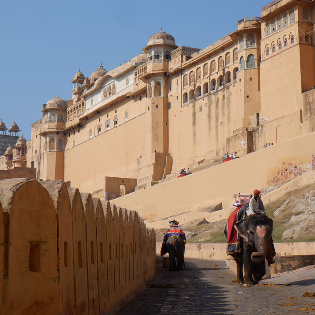 Amber Fort ป้อมปราการใหญ่แห่ง Jaipur