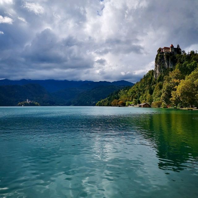 In the Heart of Bled: An Autumn Sojourn