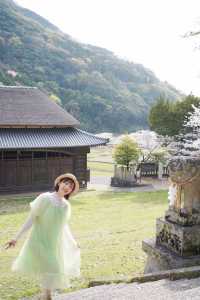 Japan's Kagawa 🌿 Shodoshima Island 🧹 discovers a dreamy paradise.