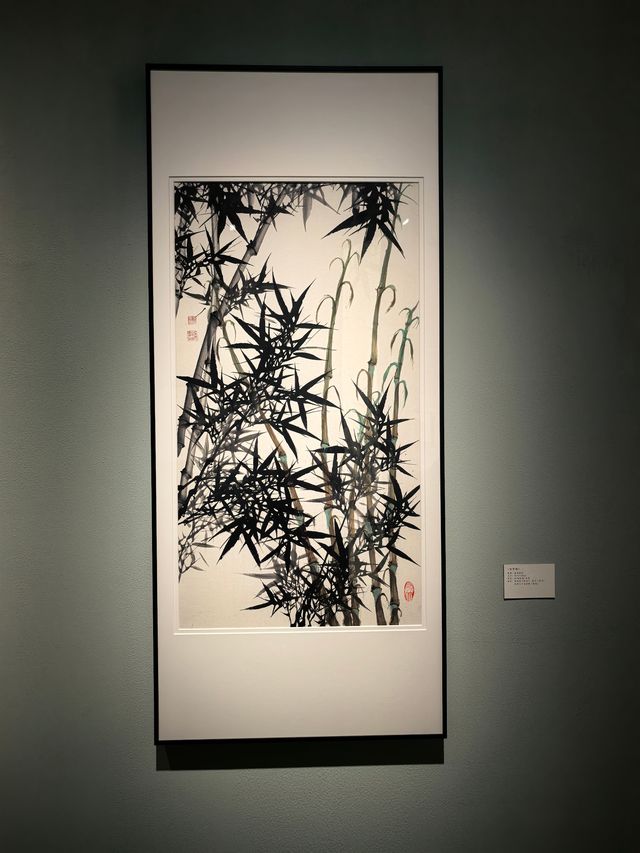 天府美術館看展～攬月扶風張采芹藝術文獻展