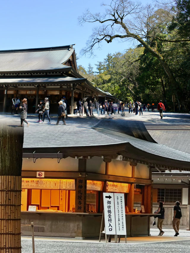 Ise Grand Shrine: A Sacred Journey and Japan’s Timeless Tradition