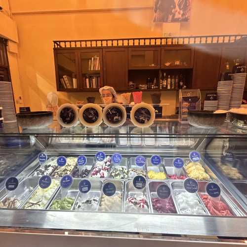 Da Lena Gelateria Italiana