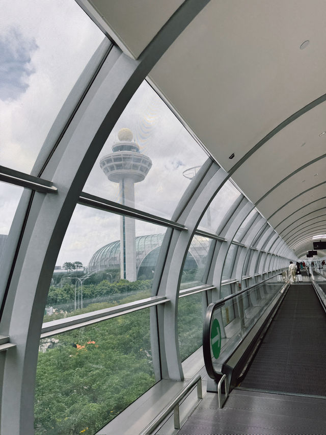 Changi Airport จุดเริ่มต้นการผจญภัยเดี่ยวครั้งแรก