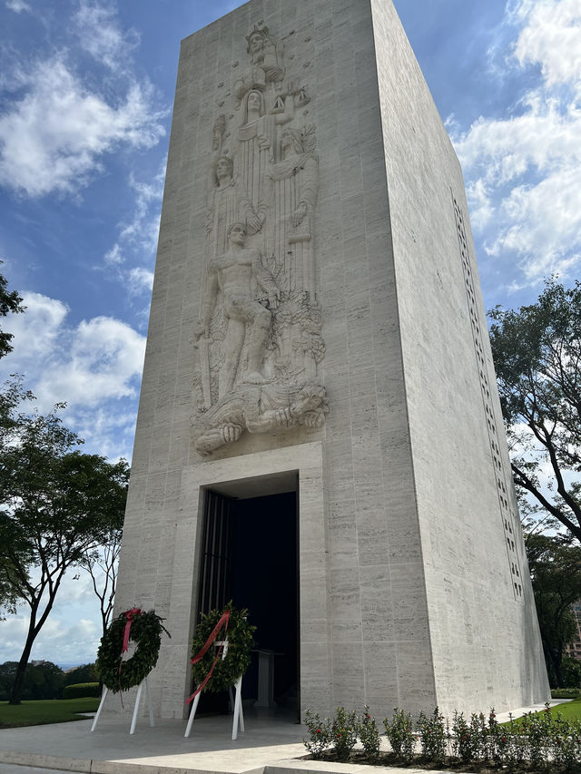 Manila American Cemetary - マニラ・アメリカン・セメタリー・アンド・メモリアル