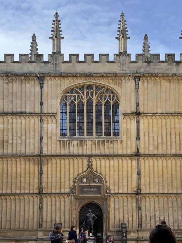 One hasn’t come to UK until he made a visit to Oxford