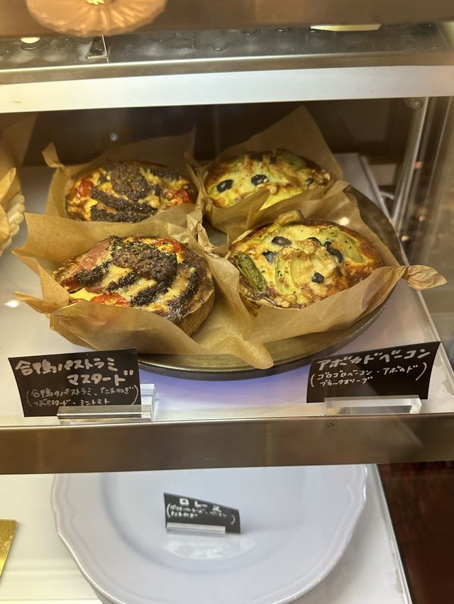 【名古屋・池下】ケーキ屋さんで桃活