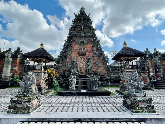 Timeless Beauty at Pura Puseh Desa Adat Batuan