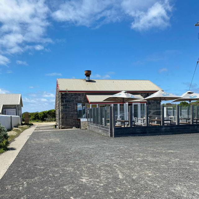 Enchanting Coastal Retreat: Port Fairy