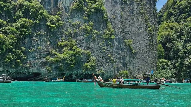 普吉島大皮皮島，一場跳島遊的藍色夢幻日記。