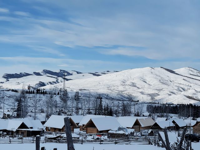 新疆白哈巴｜那些被雪山房子治癒的瞬間