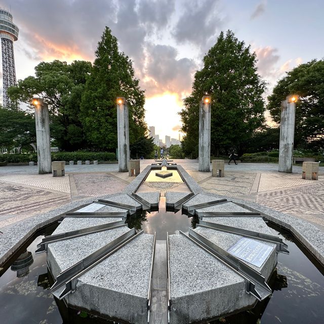 【横浜】みなとみらい散歩・隠れ夕焼けスポット、山下公園の端っこ