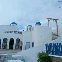 Discover Batam Santorini cafe De Sand 