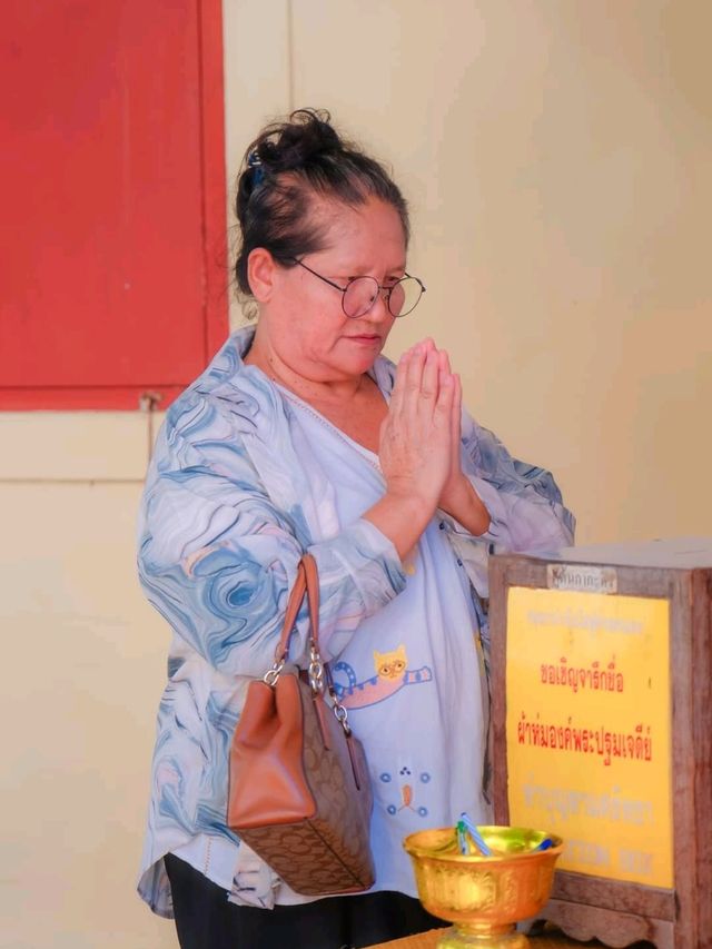 ทำบุญที่วัดพระปฐมเจดีย์ จ.นครปฐม 🙏