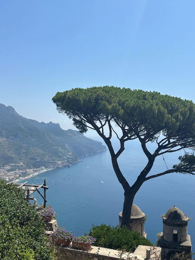 Amazing coastal view🫶😻🇮🇹🍕