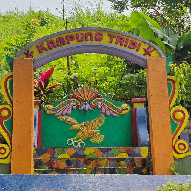 A Vibrant Journey Through Kampung Tridi: Malang’s 3D Wonderland