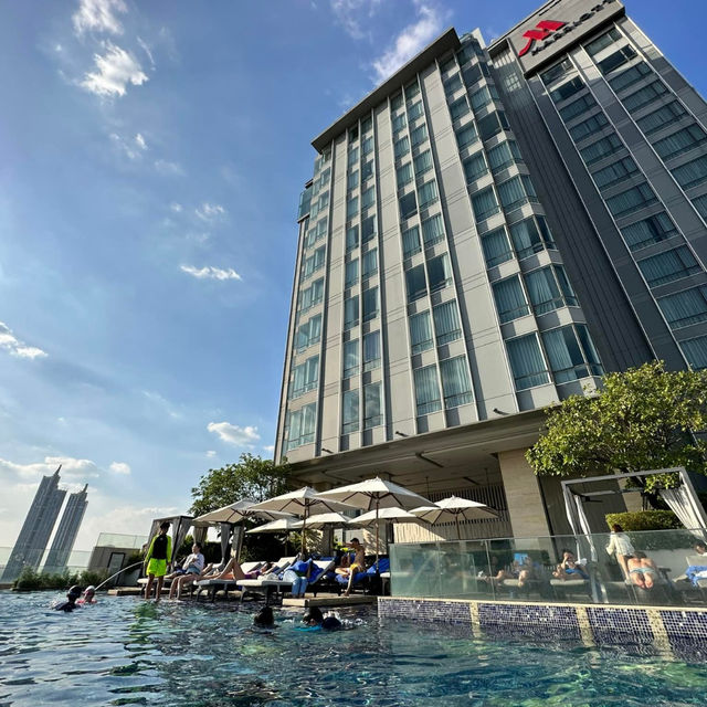 An Unforgettable Stay at Bangkok Marriott Hotel The Surawongse