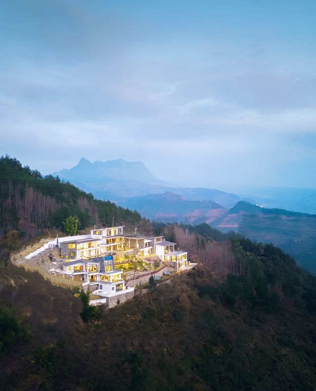 重慶新開！隱於南川山野裡的雲端美宿。