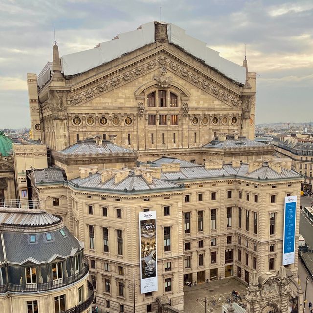 Unique Building of Galleries Lafayette