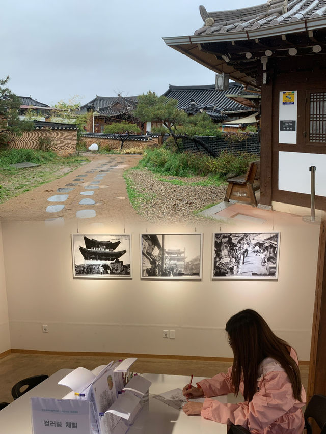 Rainy Day Charm: Exploring Jeonju Hanok Village in Serenit