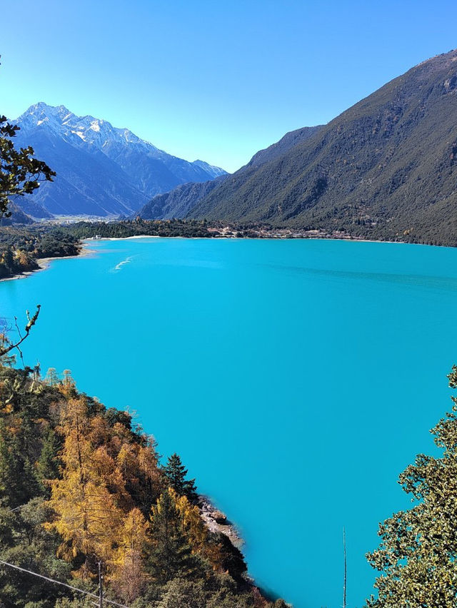 冬天，去巴松措感受藏地極致美景！