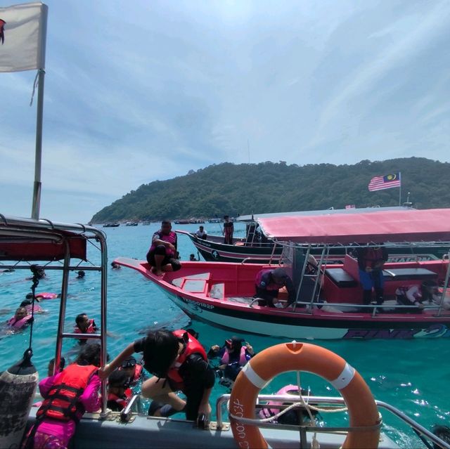 Underwater Wonders and Culinary Delights: My Adventure in Redang Island, Terengganu Malaysia.