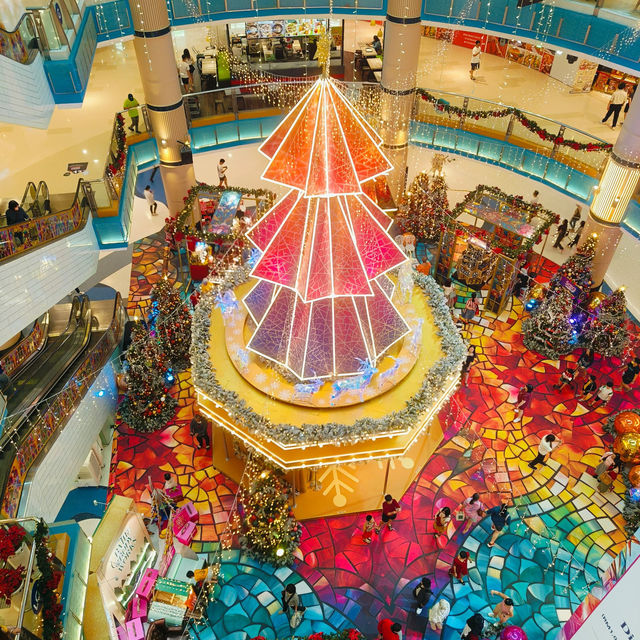 A Stained-Glass Christmas Wonderland at Sunway Pyramid