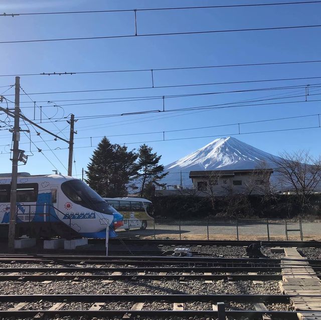 富士山🗻下河口湖🫶🏻河天一色❤️超令冬日景