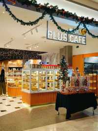 Christmas Sweetness at K Plus Cafe