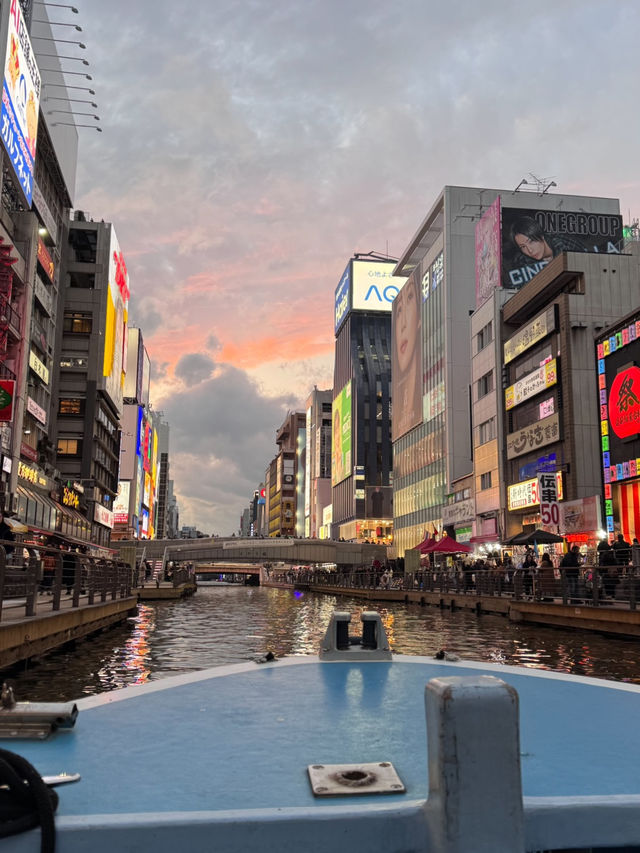 Exploring Dotonbori: A Food Lover's Paradise and Osaka Wonder Cruise Adventure