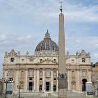 Vatican City - Beautiful Basilica of St Peter 🗺️