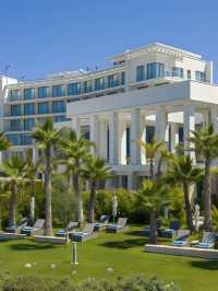 🌟 Cyprus Getaway: Amavi's Luxe & Love! 🌴🏨