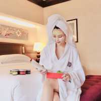 🇸🇬 Hotel Breakfast Room Service & Spa by Your Bedside 