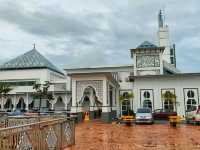 🇲🇾 Masjid Seberang Takir: A Spiritual Oasis by the Sea