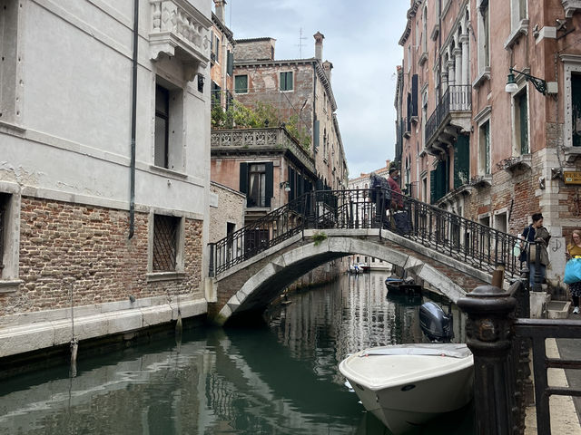 Visit Venice Before It Vanishes: A Race Against Time