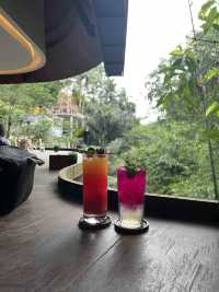 Lush greenery cafe in Ubud