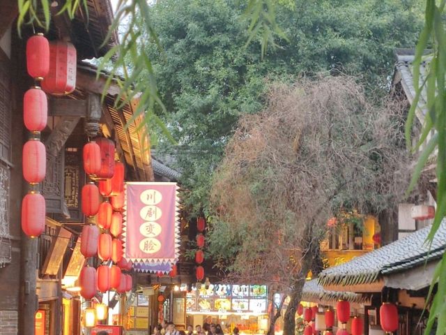 Jinli ancient street เดินกินเที่ยว เฉิงตู