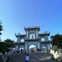 Lady Buddha: Da Nang’s Towering Symbol of Peace and Serenity