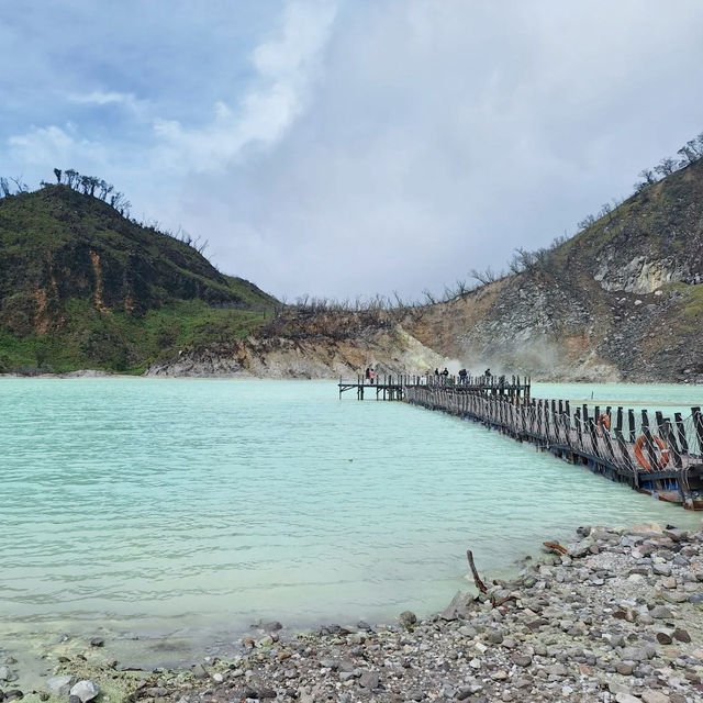 Mystical Outdoor Adventure at Kawah Putih