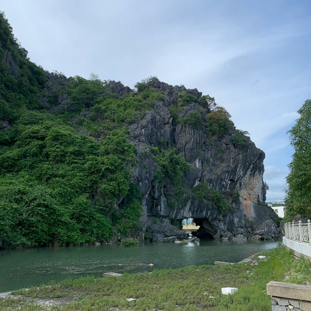 Truly remarkable SUPER -SPECTACULAR trip to beautiful Halong!