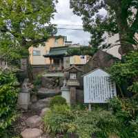 日本大阪-網紅打卡勝地的獅子大張口：難波八阪神社