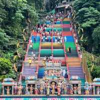 Batu Caves: A Stairway to Spiritual Splendor in Malaysia