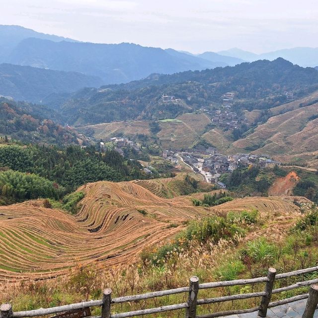 桂林冬季輕奢之旅 Day 3 (Part 2 - 當地一天遊：黃洛紅瑤寨、金坑大寨索道、金佛頂)