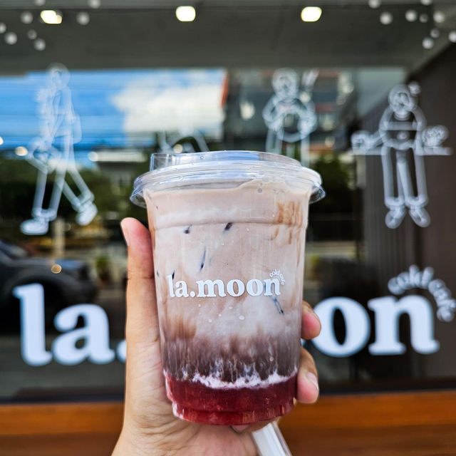 la.moon cold cafe (สาขาศิริมังคลาจารย์)