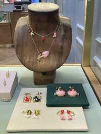 Find the Perfect Gift at Les Néréides : Necklaces and Earrings That Make a Statement 